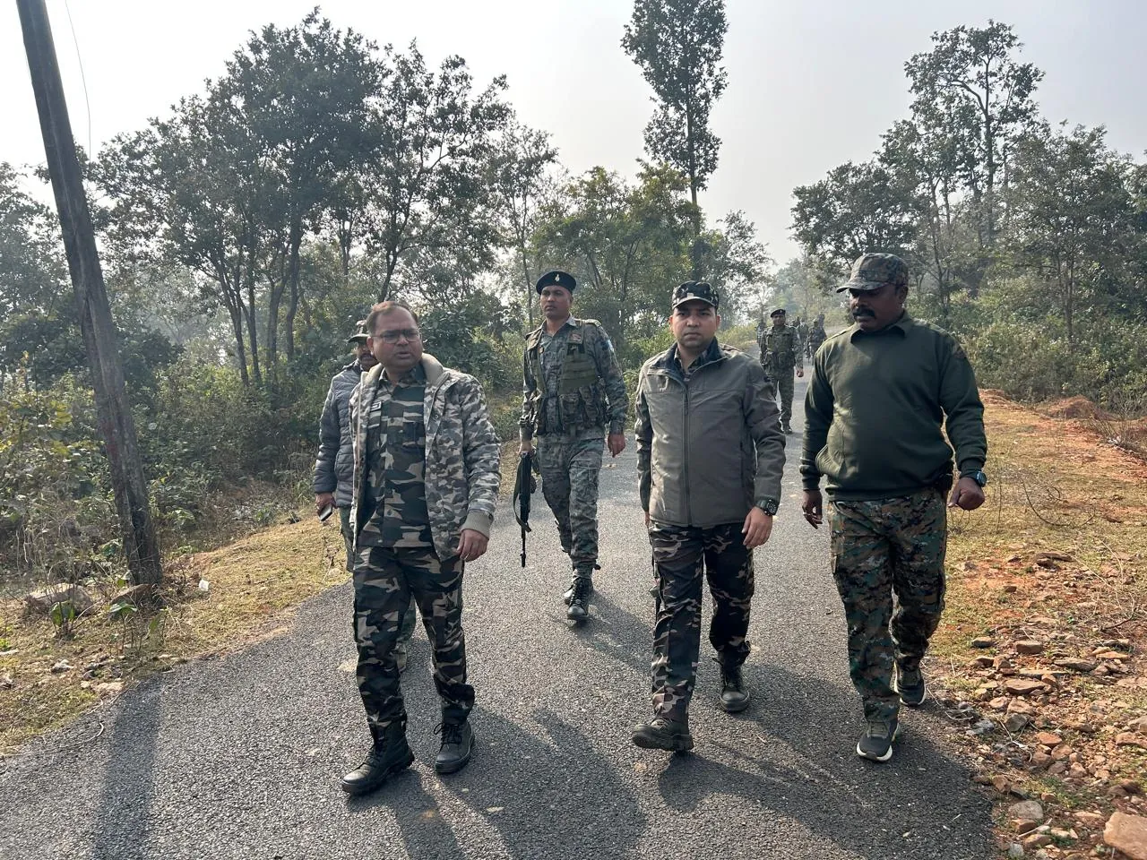 गिरिडीह में एसपी द्वारा चलाया गया एंटी नक्सल ऑपरेशन, पुलिस कर रही हर मुवमेंट को ट्रैस 