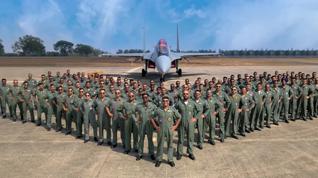 ‘ऑपरेशन सिंदूर’ को समर्पित 2025 का वायु सेना दिवस, हिंडन एयरबेस पर वायुशक्ति प्रदर्शन