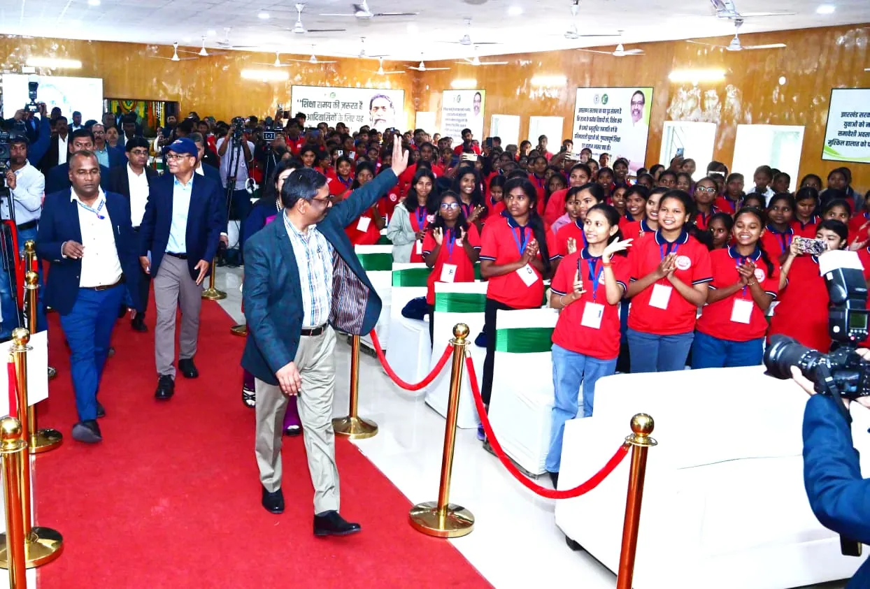 दिशोम गुरु को समर्पित JEE-NEET संस्थान का CM ने किया उद्घाटन, विद्यार्थियों को मिलेगी नि:शुल्क कोचिंग सुविधा