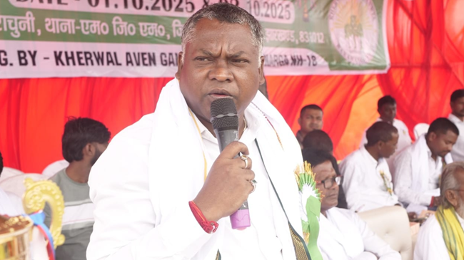 घाटशिला विधानसभा उपचुनाव के लिए JMM प्रत्याशी सोमेश सोरेन कल भरेंगे नामांकन पत्र