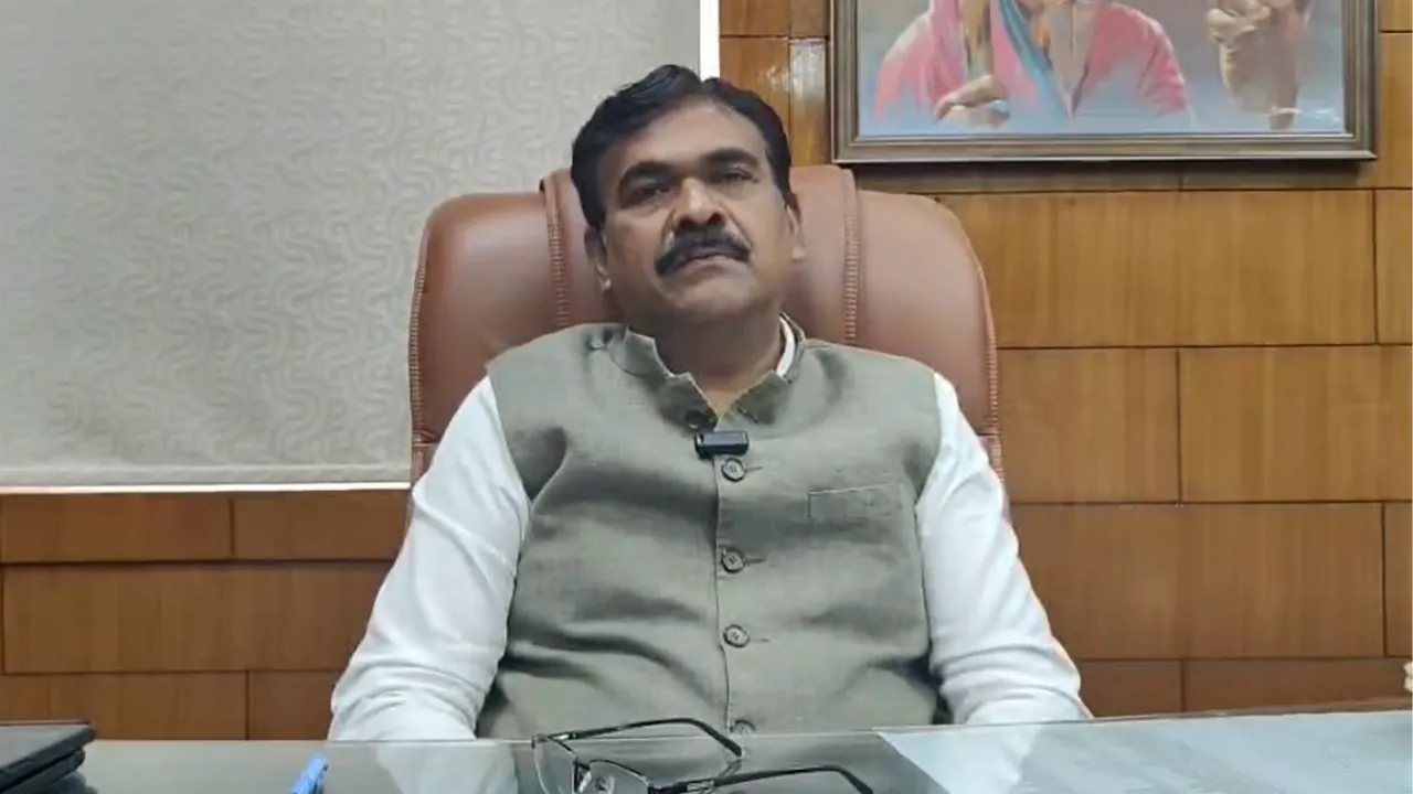 मतदाता सूची में कम पैतृक मैपिंग करने वाले विधानसभा के ERO एवं सभी उप निर्वाचन पदाधिकारी के साथ मुख्य निर्वाचन पदाधिकारी ने की बैठक