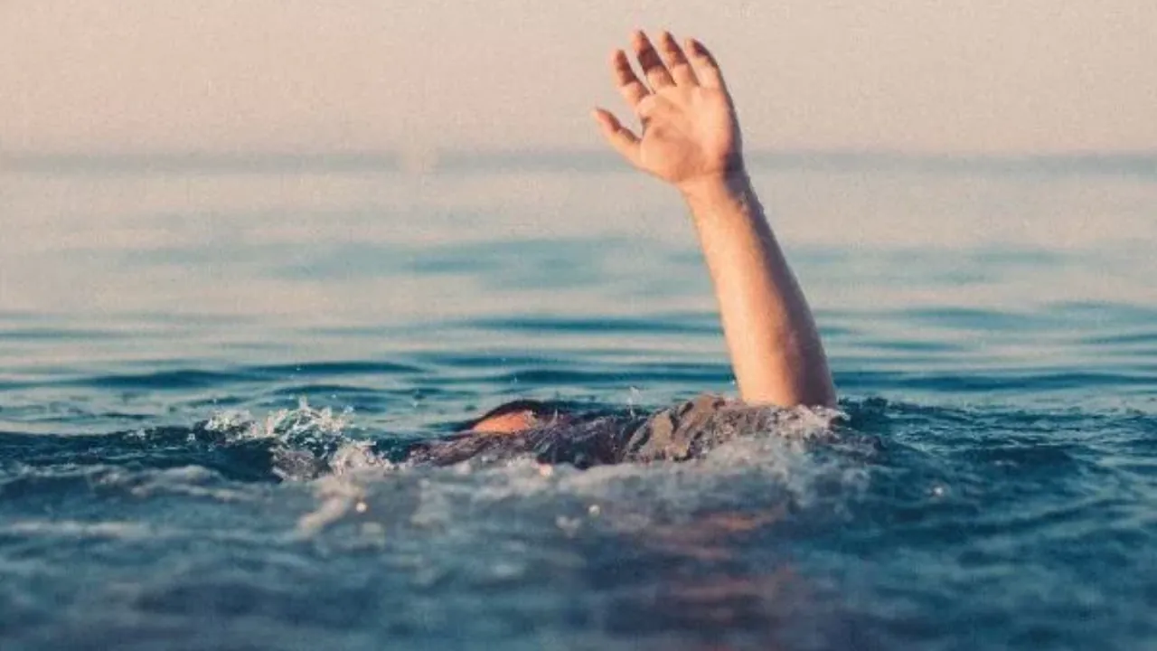 Ranchi के मधुकम तालाब में डूबने से युवक की मौत, 5 घंटे बाद पुलिस ने बाहर निकाला शव