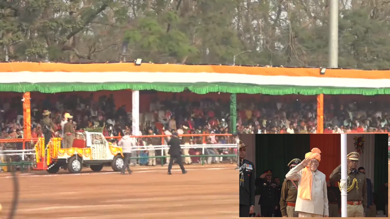 गणतंत्र दिवस मना रहा पूरा देश, झांकी में दिखी दिशोम गुरु शिबू सोरेन की झलक 