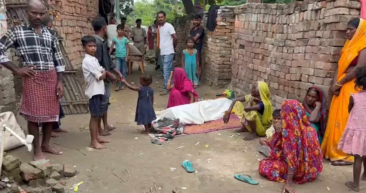 सांप के डसने ने महिला की गई जान, अस्पताल में डॉक्टरों ने किया मृत घोषित