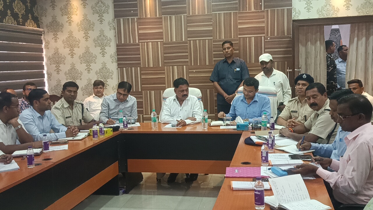 छठ पूजा को लेकर युद्धस्तर पर चलाए जाएंगे सफाई अभियान, प्रोजेक्ट फ्लाईओवर की भी दी जानकारी