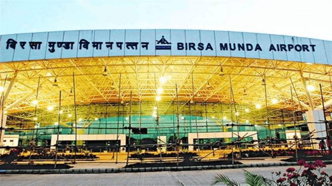 26 फरवरी को रांची आएंगी राष्ट्रपति, रांची एयरपोर्ट पर होगा 'No Flying Zone', जानें किसके संचालन पर रहेगा प्रतिबंध