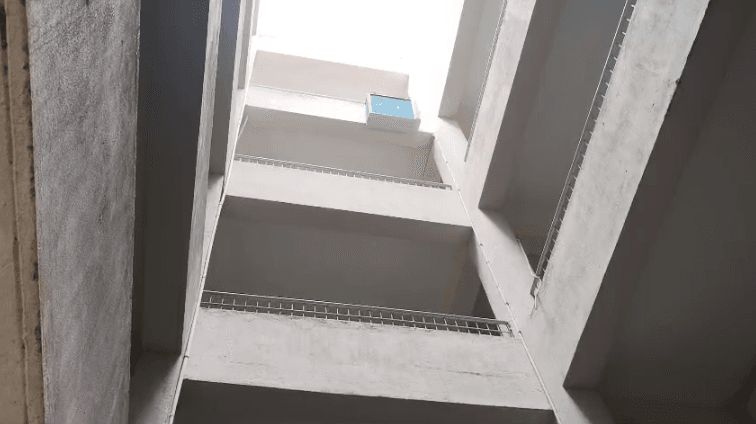 Biharsharif: कोर्ट में मची अफरा-तफरी, काम करते वक्त बिल्डिंग से गिरा बिजली मिस्त्री.. मौत