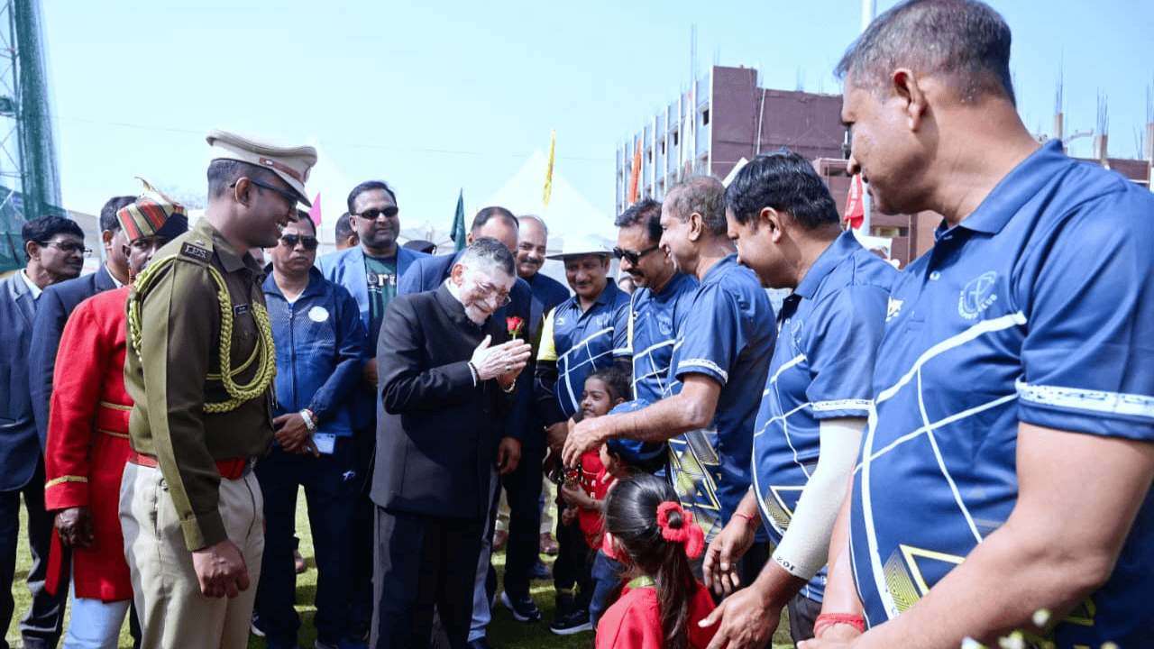 Ranchi में 'मीडिया कप क्रिकेट टूर्नामेंट' का आगाज, राज्यपाल संतोष कुमार गंगवार ने किया उद्घाटन