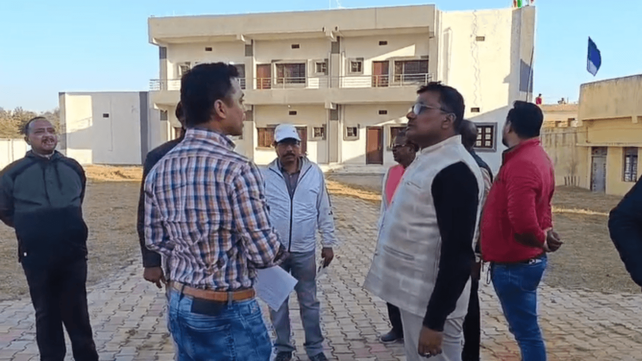 लोहरदगा में कल से शुरू होगा बलदेव साहू मेमोरियल क्रिकेट टूर्नामेंट, तैयारियां अंतिम चरण में