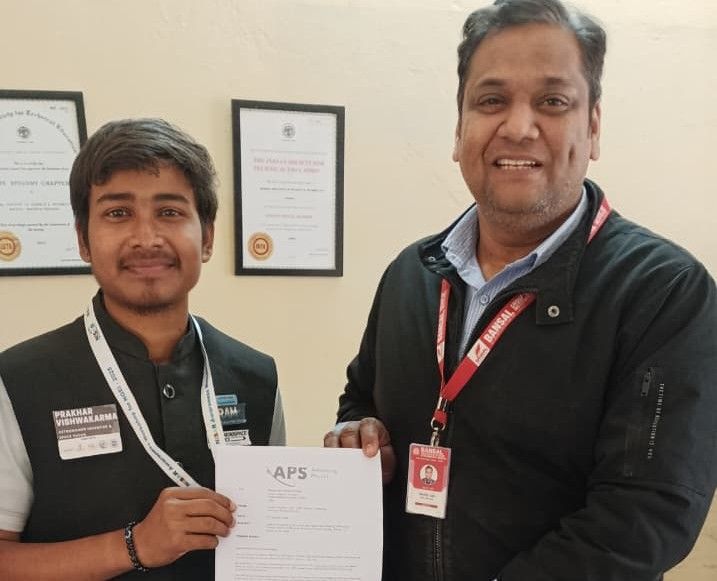 'युवा मिसाइल मैन' प्रखर को अमेरिकन संस्थान ने मिला निमंत्रण, प्रतिदिन सैकड़ों बच्चों को देते हैं खगोल विज्ञान की शिक्षा